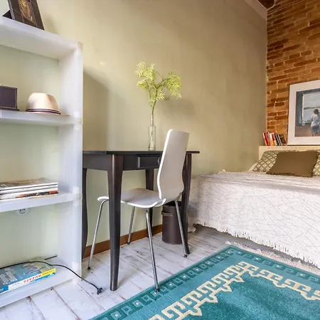 Appartement 2 *